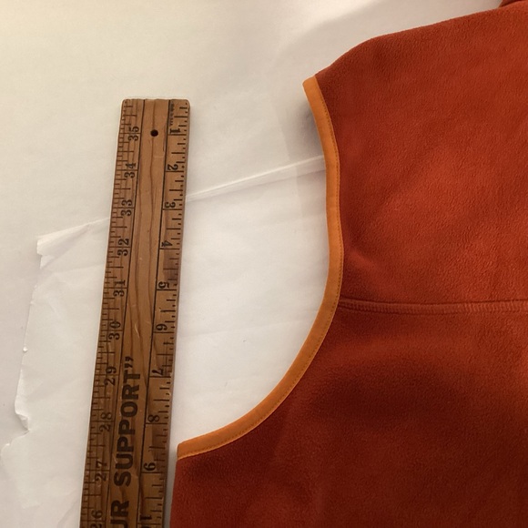 L.L. Bean Zip Up Fleece Vest Men’s size Large Burnt Orange - Picture 10 of 11